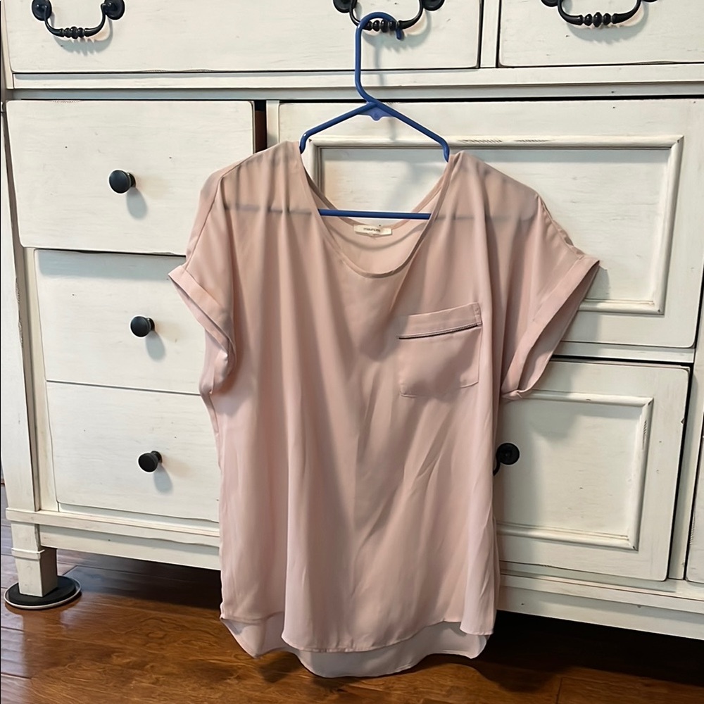 Women's Pink Top